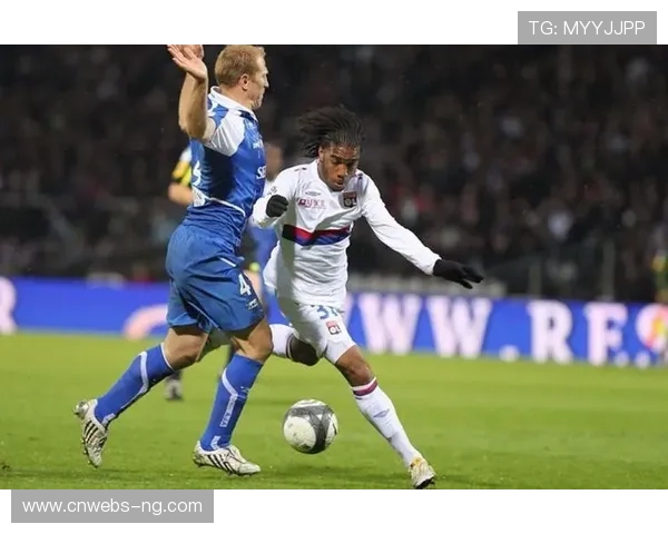 尼尔·埃尔·艾纳维转会罗马,朗斯青训卖出2500万欧元 尼尔·埃尔·艾纳维转会罗马,朗斯青训卖出2500万欧元